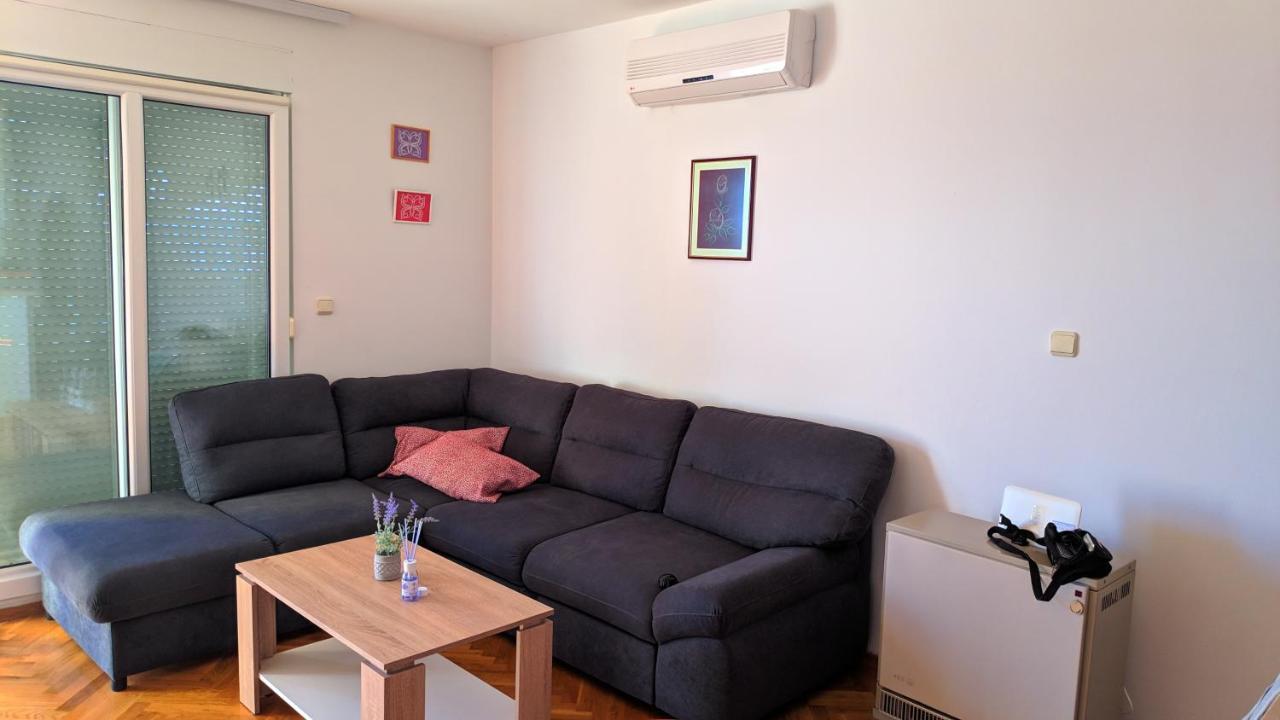Apartman Baška Voda Exterior foto